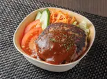 黒毛和牛のハンバーグサラダ（鉄板ビストロGT）