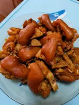 味付け豚足（新記餃子酒場）