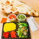 2カレースペシャルセット(2curry special set)（インド＆タイ料理スマイル Indian ＆ Thai restaurant ＆Bar~Smile）