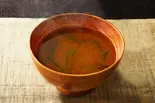 鶏出汁赤味噌スープ（炭香る親子丼『鶏々々』上戸田4丁目店）