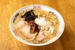 背脂煮干中華そば（背脂煮干中華そば 我武者羅 方南通り店）