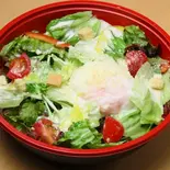 温玉シーザーサラダ（元祖からあげ.いいとこ鶏 池袋東口店）