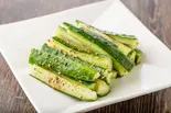 山椒胡瓜 Cucumber with Sichuan Pepper(中華料理 成都 高円寺本店)