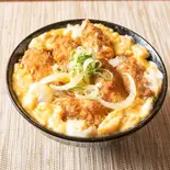 カキフライとじ丼（和洋レストラン 岩崎）