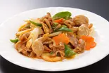 ピリ辛ホルモン炒め（つけ麺 三国）