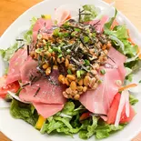 納豆とマグロのサラダ（和風サラダ WASARA）