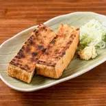 焼き厚揚げ（もつ焼きばん 高田馬場店）