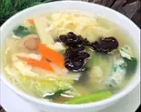 野菜玉子スープ（刀削麺館IPPINKAKU）