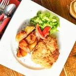 ほうれん草とベーコンのホットサラダ（Venuto cafe）