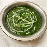 ほうれん草 チキンカレー 【Spinach and Chicken Curry】（ダナパニ）