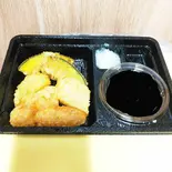 野菜の天ぷら盛り合わせ(つゆ付き)(おそば 武蔵小山 長寿庵)