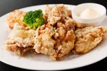 鶏もも肉の唐揚げ 5個（ステーキ＆ハンバーグ専門店 肉の村山）