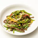 牛肉とピーマンの細切り炒め(創作中国菜 桃花)