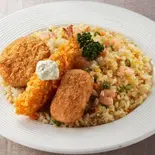 ピラフ＆ミックスフライ（洋食屋 やまの）