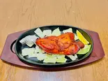 タンドリーチキン 1個 Tandoori Chicken 1P（Kutumba Indian ＆ Nepali Restaurant）
