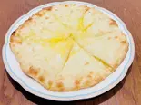 チーズナン Cheese Nan（Kutumba Indian ＆ Nepali Restaurant）