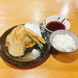 鶏天定食(鶏3・かぼちゃ1・アスパラ1・さつまいも1)【天つゆ】（大分 とり天 豚天 天洋軒）