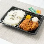 トンカツ弁当レギュラー（肉食キッチン）