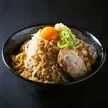 濃厚背脂 豚骨醤油【温玉付きまぜそば】(麺処 豚でんねん 住吉店)