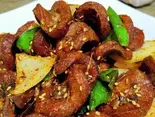 孜然腰子/クミンとマメ炒め(丁記美食城)