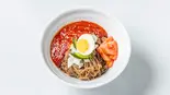 NEW ビビん冷麺 (おかず3品付き) Spicy Buckwheat Noodles（韓国料理 ホンデポチャ 川崎店）
