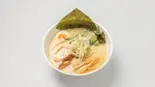 らあめん白(マイルド)（らぁめんくらり）