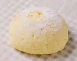 NEW 天然酵母の冷やしクリームメロンパン（天然酵母パンと無添加焼菓子「ぷち窯」）
