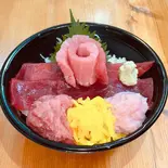 マグロ三昧（廻転寿し義）