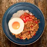 新鮮トマトのガパオライス (Tomato)Gapao Rice（やみつきガパオ食堂 高殿店）