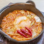 《芝辛》激辛味噌煮込みうどん(芝その更科)