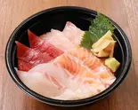 海鮮四種丼（すし魚銀 JR千葉駅前店）