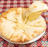 チーズナン/ Cheese Naan(ディップラスナ 吹田店)
