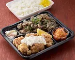 チキン南蛮×豚の炭火焼弁当（船場満腹弁当）