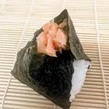 日替わり直火焼き鮭    Higawari Salmon（おむすび停車場 空海）