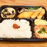 鮭の塩焼き弁当（大樹）
