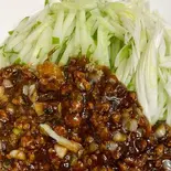 ジャージャー麺（圓縁園飯店）