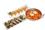 野菜のり巻き&トッポキ&餃子セット/Rice Roll(Gimbap)&Tteokbokki&Dumplings Set(カマロチキン駒込店 Gamaro Chicken Komagome)