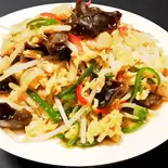 木耳・玉子もやし炒め（蓬莱春飯店 千駄木店）