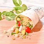 【低脂質】 クール・エスニックサラダブリトー 【Low Fat】 Cool Ethnic Salad Burrito（チョップドサラダ専門店 フィットグリーン 新宿 Chopped Salad FitGreen Shinjuku）