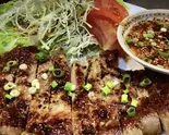 タイソースの特製の豚焼き（ココナッツ）