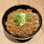 肉味噌丼（メニュー味噌虎上溝店）