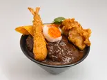 ギガ盛！全部乗せまんま（米とデミグラスハンバーグのお店 『米デミまんま』 立川店）
