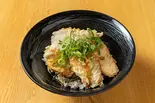 かしわ天丼 Chicken Tempura Rice Bowl(讃岐のおうどん 花は咲く 新中野本店)