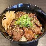 特選牛二色丼(MOW)