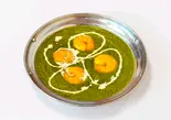 エビほうれん草カレーPrawn Spinach Curry（ラスミ プージャ）