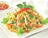 nộm gà xé phay ノム・ガー・セー・ファーイ（79MINATO RESTAURANT）