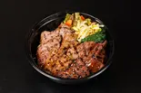 ロース・カルビ・ハラミ弁当（炭火焼肉 神楽）