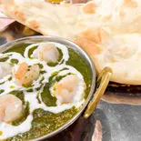 エビほうれん草カレーセット Prawn Spinach Set(インド料理&本格カレー ドールパタン DHORPATAN 西大井店)