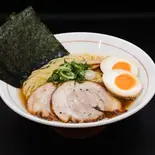 特製旭川醤油ラーメン（かすが堂）