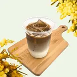挽きたてコーヒーを使用!アイスカフェラテM(カフェラウンジ四季のいろ)